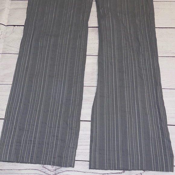 Women's Peace Of Cloth Pants - Picture 5 of 8